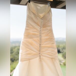 WEDDING DRESS DAVIDS BRIDAL SMALL